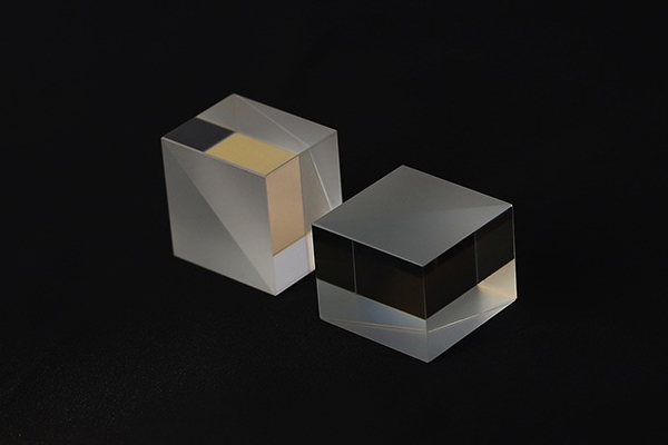 偏振分光棱鏡 (PBS)